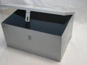 362417 - Chest Style With Hasp For Pad Lock (24 X 17 X 12)